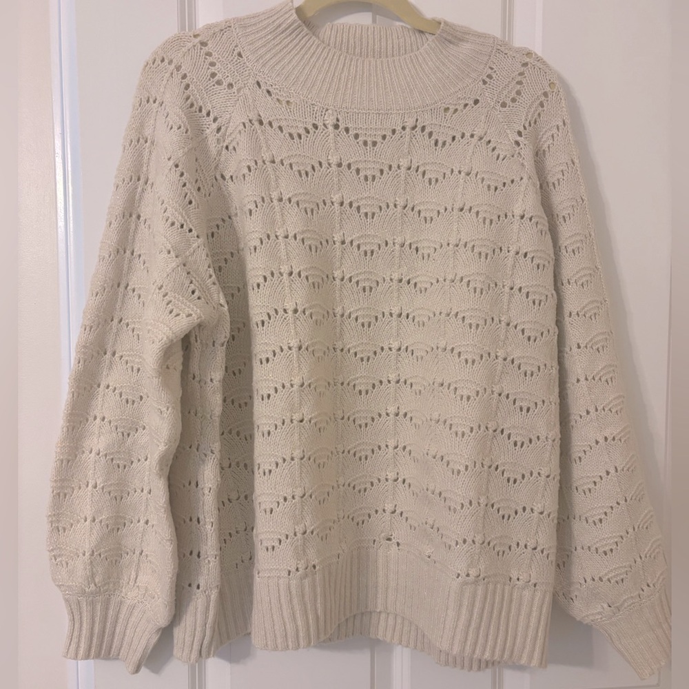 Time & Tru cream sweater